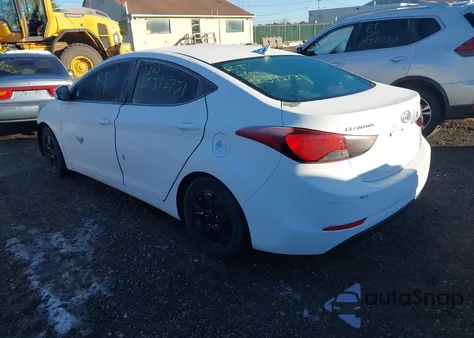 2015 Hyundai Elantra Se z USA, uszkodzony, nr VIN 5NPDH4AE7FH620030